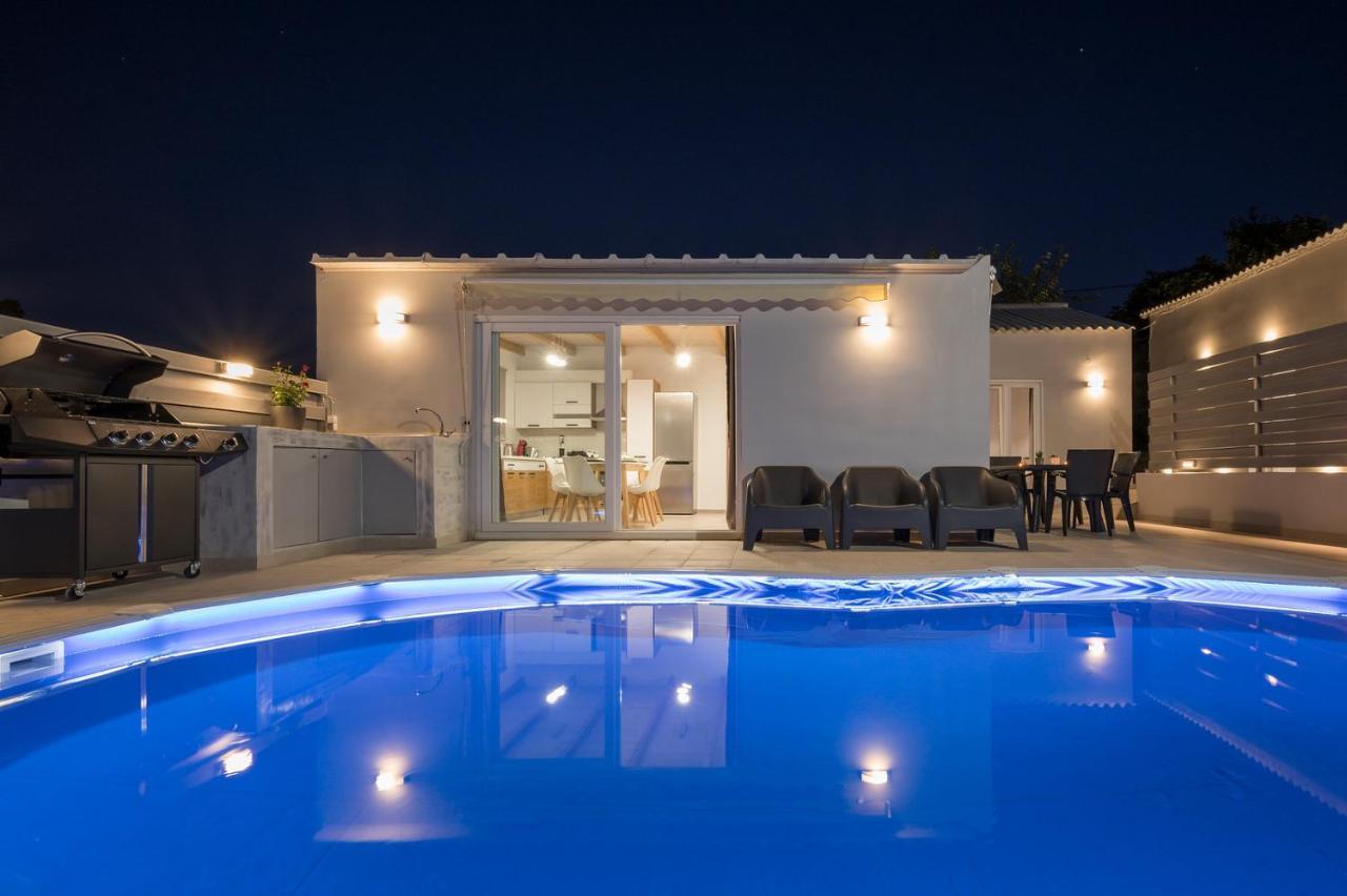 B&M Villas Metochi Siriliou Exterior foto